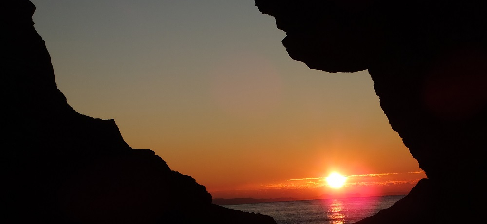 初日の出にもおすすめな鎌倉由比ヶ浜の日の出海沿いの街情報 ベイスタイル