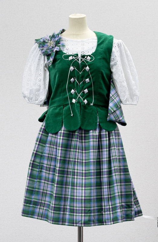 カーニバル衣装 男性 民族衣装野外民族博物館リトルワールド