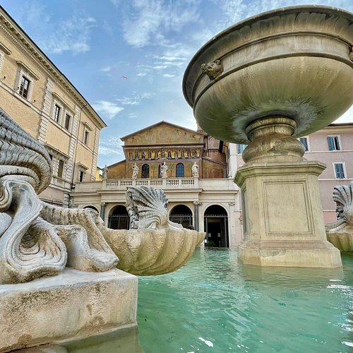 ローマの広場と噴水ツアーKlook