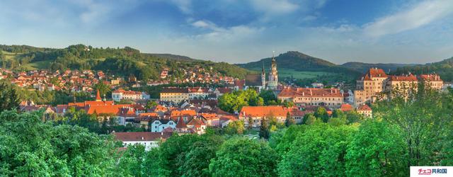 長女Ｓ_チェコ世界遺産の街に行くU.C. HAMAGIRLS + papa