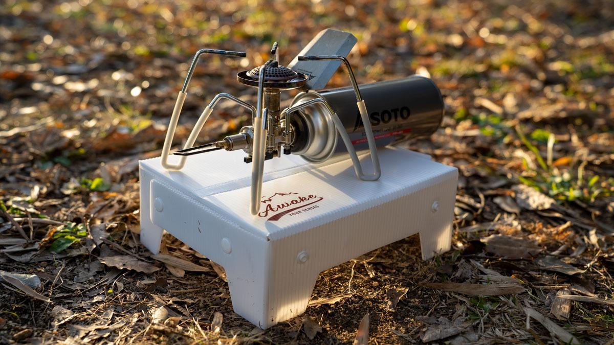 100均のミニテーブル セリア キャンプ・アウトドアで使えるのはどっち？ノマドキャンプ