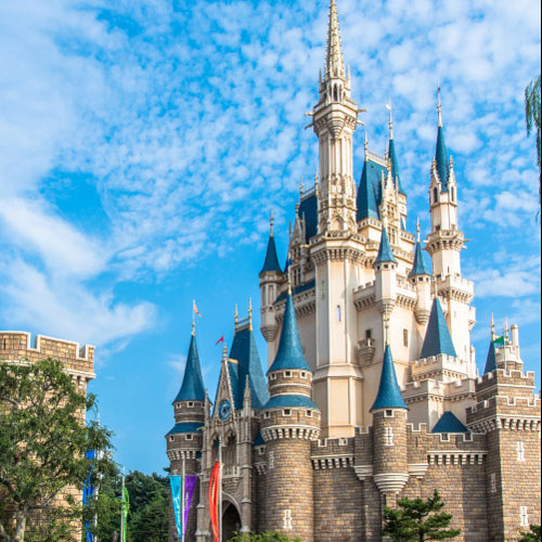 透けるシンデレラ城”終了 改修工事で撤去されていた尖塔部分が徐々に復活 工事も残り3ヶ月！ディズニーリゾートまにあ