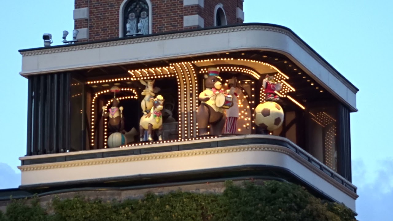 ジャンボパフェをシェアする幸せ！白い恋人パーク レストラン札幌 観光 -