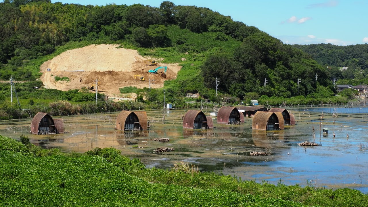 ○2014年10月某日 牛窓水没地帯。海へと戻ったペンション施設。喪失徘徊録