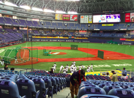 京セラドーム大阪座席見え方三塁側上段4ゲート56通路TikTok
