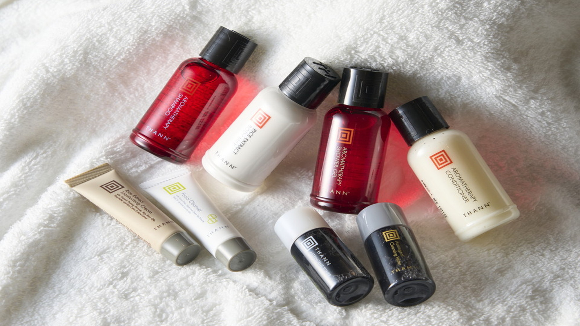 リーガロイヤルホテル 大阪 「オータムスイーツビュッフェ」“まるで本物”なりんごや栗スイーツ -