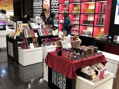 新宿タカシマヤ タイムズスクエア東神開発株式会社