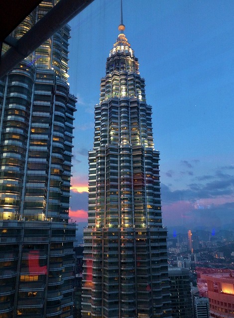 ペトロナス・ツインタワーの見所やチケット予約方法マレーシアAll About