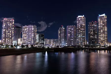 みなとみらいの新歩行者デッキ名は「女神橋」「キングモール橋」 - Impress Watch