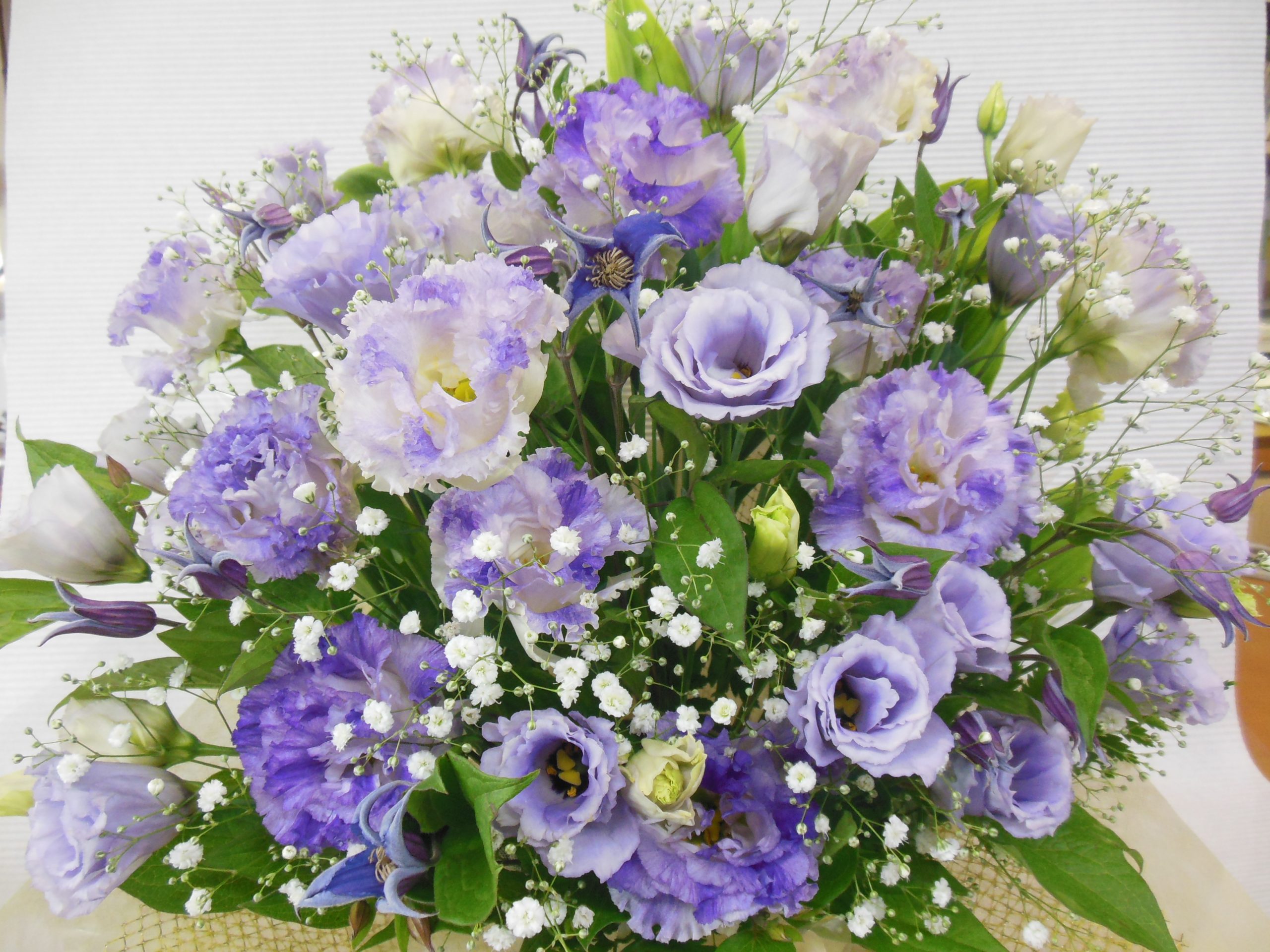 パリの素敵なお花屋さん : Très