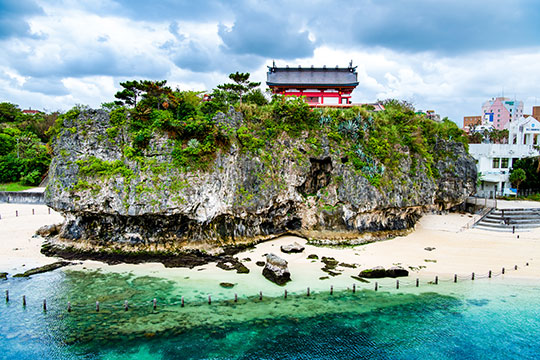 沖縄 風景」の5.6万点のロイヤリティフリー画像、写真素材、絵Shutterstock