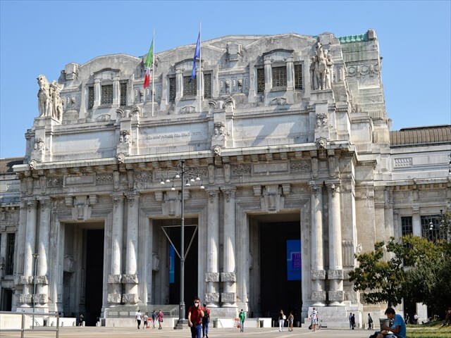 2025年版 ミラノ・マルペンサ空港からミラノ市内のアクセス方法3選！料金や所要時間を解説地球の歩き方