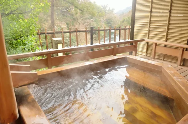 語り継がれる名湯 日本三名泉草津・下呂・有馬楽天トラベル