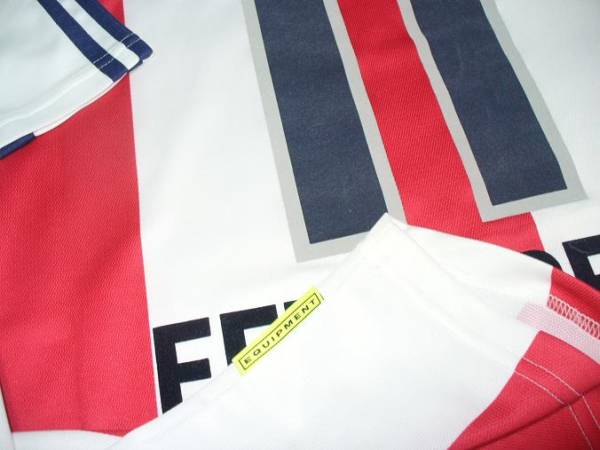 実は仲が悪かった」サッカー選手の有名コンビ、10組 - ライブドアニュース