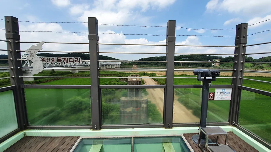 韓国と北朝鮮の境界線を訪ねるツアー」はこんな感じ