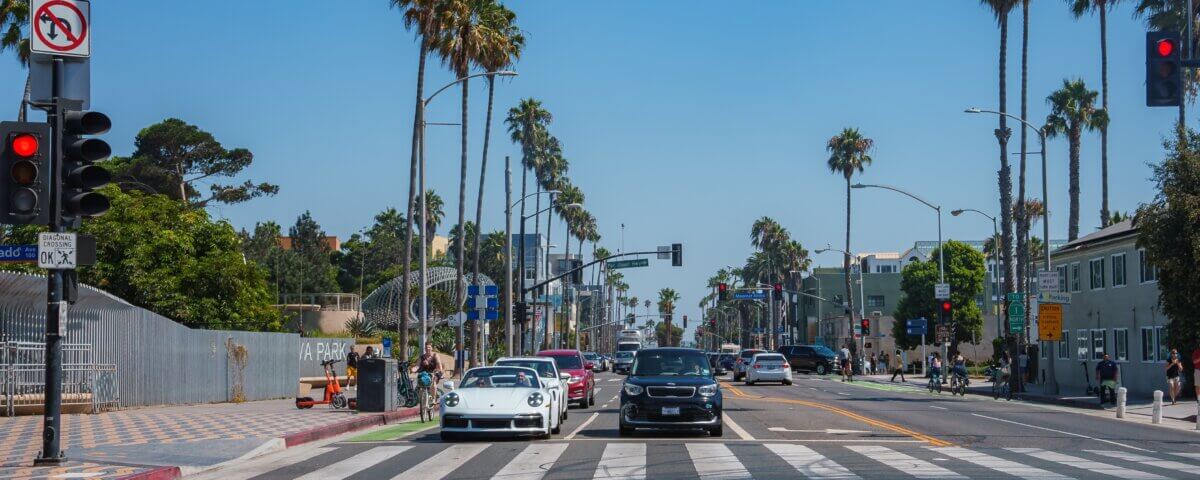 294点の政治家 ダン・クレンショウの写真と高解像度写真 -