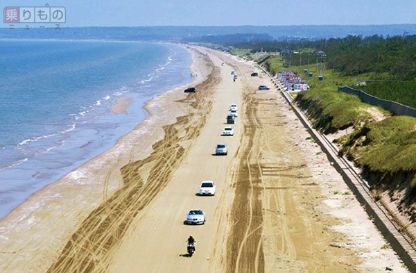 車で走れる砂浜」全線復旧 石川・千里浜、高波浸食で４カ月ぶり：中日新聞Web