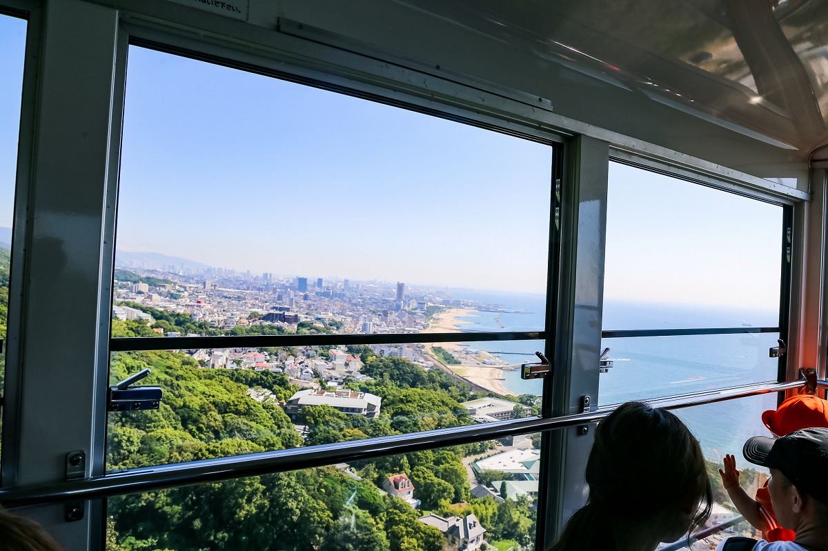 消えゆく「回転レストラン」 ８０年代には全国５０店→再開発・老朽化で数店舗に : 読売新聞