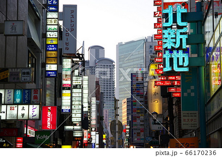 大阪の男の憧れ、大阪北新地の写真紹介