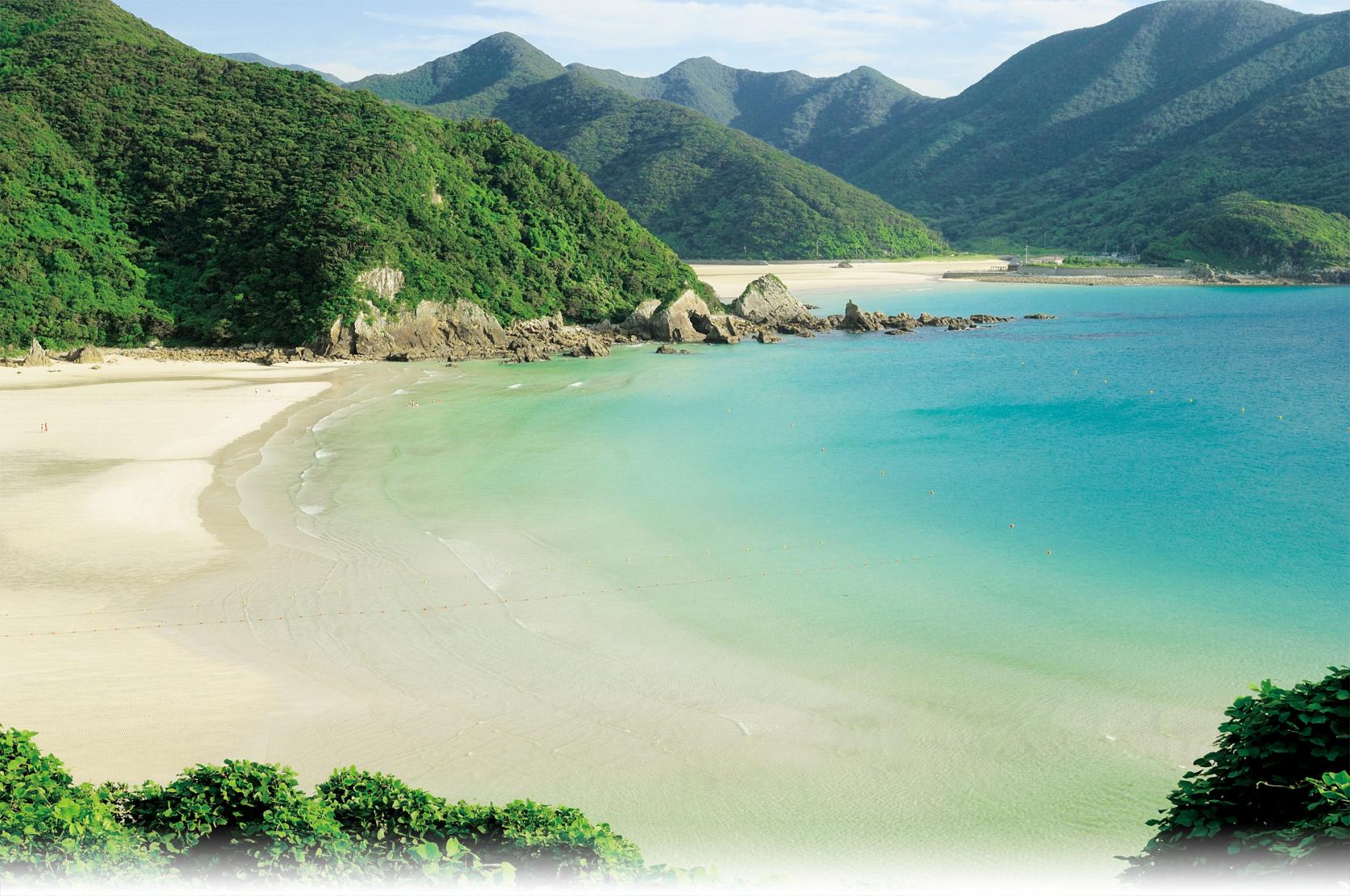 9月も海で泳げますか？ というご質問をいただきます。 泳げます。 が、運が悪いとクラゲに遭遇します。 五島では「イラ」といいます。