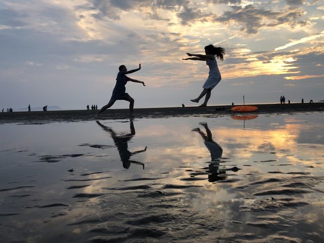 香川県父母ヶ浜へのアクセス方法は？ 行き方を電車とバス、車、タクシー別にご紹介Something Plus