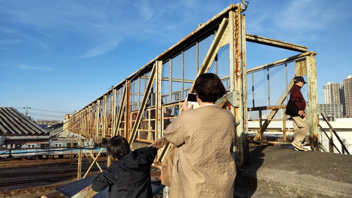 太宰治の橋」がもうすぐ終わるクリエイターズステーション