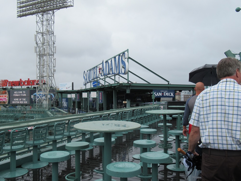 1時間のガイド付きフェンウェイ・パークツアー ボストン Booking.com