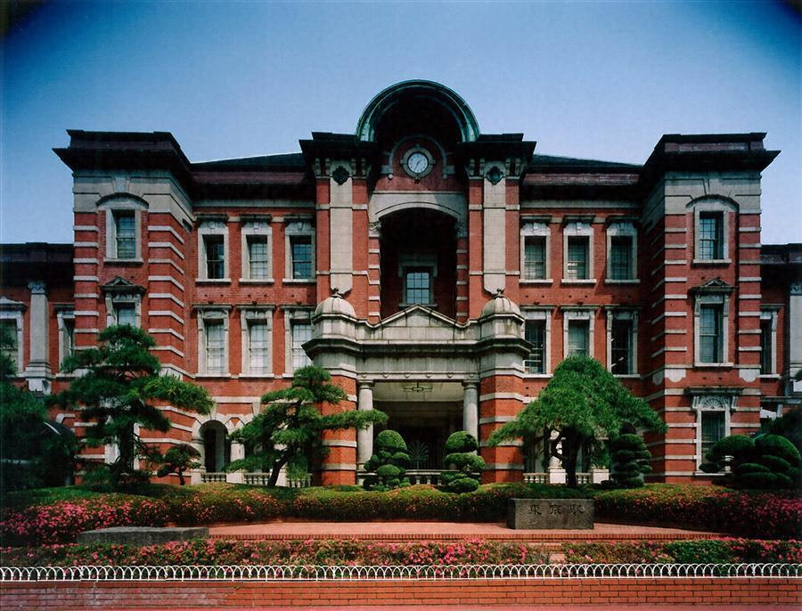 HIGASHIYA man 丸の内 -