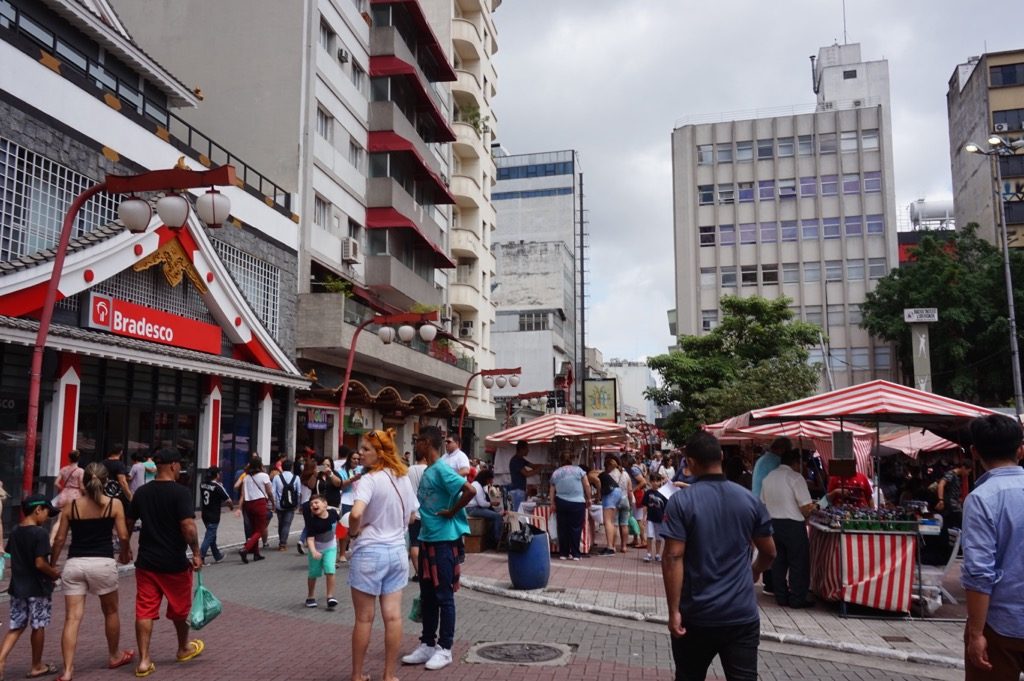 日系ブラジル人4世の就労申請、開始3カ月でゼロ - 日本経済新聞