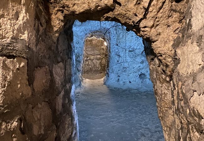 世界最大規模！カッパドキア世界遺産デリンクユ地下都市 - トルコのとりこトルコ専門WEBサイト