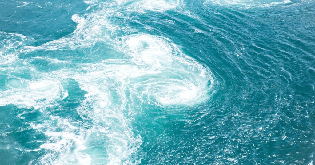 鳴門の渦潮の魅力渦の道