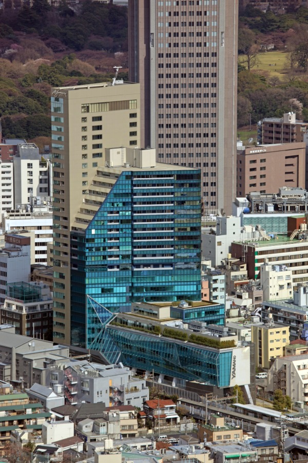 都営大江戸線 代々木駅のタワーマンション 20階建て以上