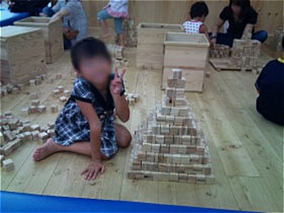 休日こども３時間遊び放題100円OFF! キッズユーエスランド 愛知大口店