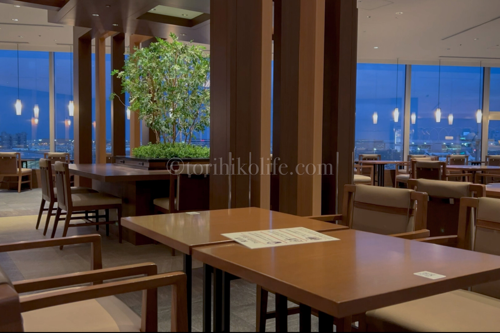 旅の記憶を彩る、おしゃれで美しい空港ラウンジ10ELLE DECORエル・デコ