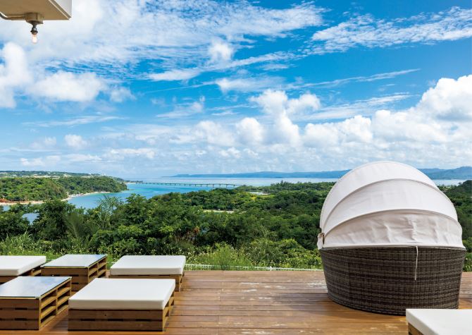 海が見える！インスタ映えな沖縄のおすすめ「絶景カフェ」沖縄観光情報WEBサイト おきなわ物語