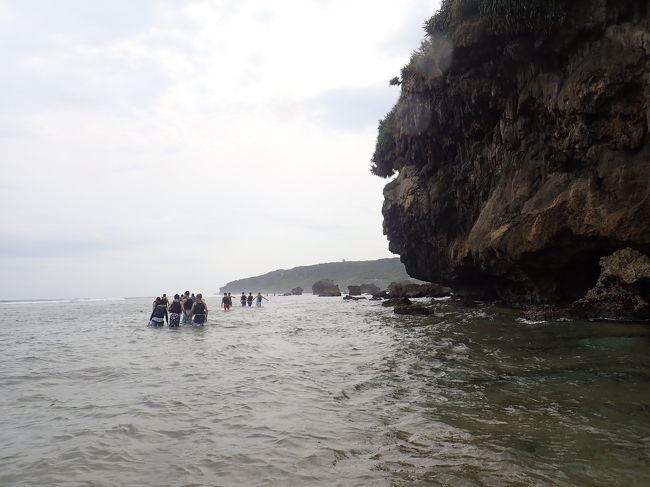今日は風が強い為🌊波が荒い！,宮古島沖縄海春の海吉野海岸okinawa