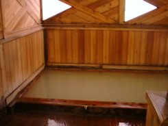 無料！草津温泉の共同浴場「白旗の湯」でキリキリ熱い湯体験群馬県トラベルjp 旅行ガイド