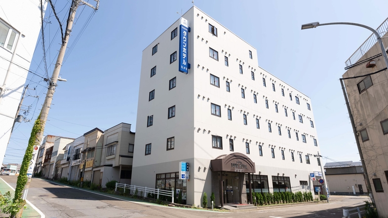 東能代駅周辺のビジネスホテル・出張 料金比較・宿泊予約 - 12社から最安値検索 価格.com