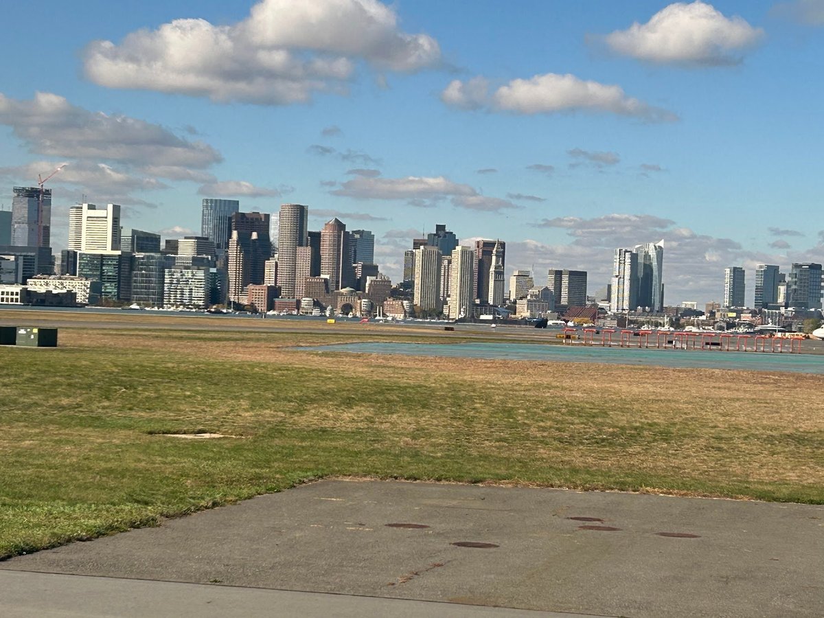 ボストン・ローガン国際空港 国内線 のラウンジについてこげぱん