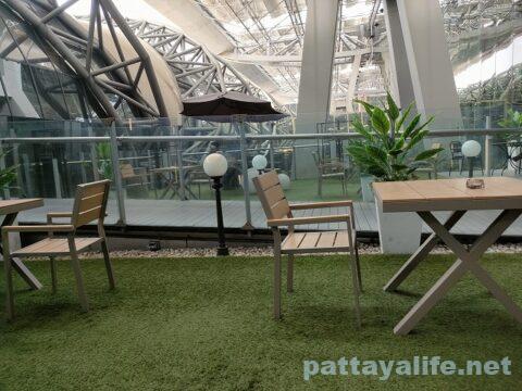 タイ バンコク スワンナプーム空港喫煙所について 2025あみつり夫婦