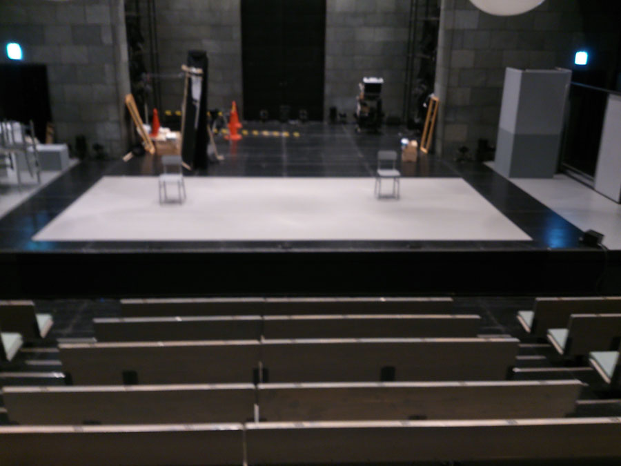 ロームシアター京都 メインホールの座席表2,005席