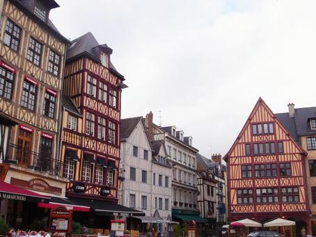 都会 海外 街」の11万点のロイヤリティフリー画像、写真素材、絵Shutterstock