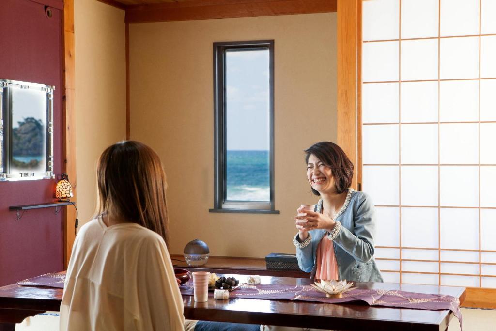 美食美景 五感を喜ばせるお宿 海の音 - 竹野