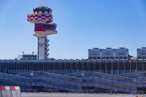 レオナルド・ダ・ヴィンチ国際空港：交通アクセスと知っておくべき情報