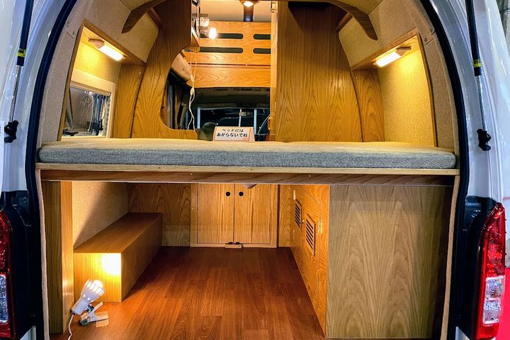 ハイエース 車中泊できる街乗り仕様車 内装カスタム FD-BOX:ライトキャンピングカーフレックス・ドリーム