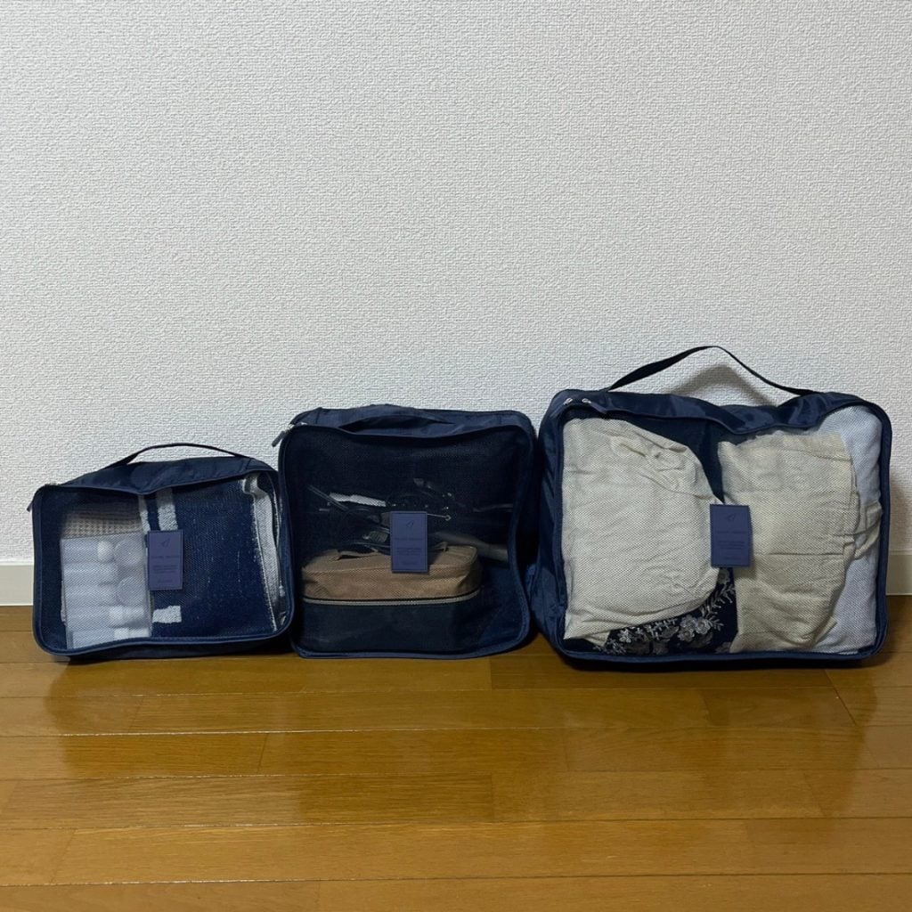 ダイソーのトラベルポーチ 6つの収納ケースで荷造り上手に！そのまま洗えるランドリーネットも使ってみた：100均クイーン渋谷飛鳥の『本当にいいもの』第10回④ファッション雑誌『リンネル』の読みもの