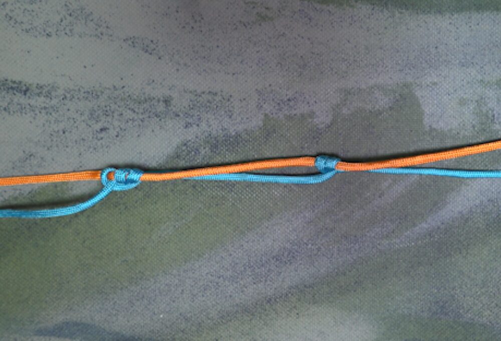 もやい結びの独自の技術と手順を紹介