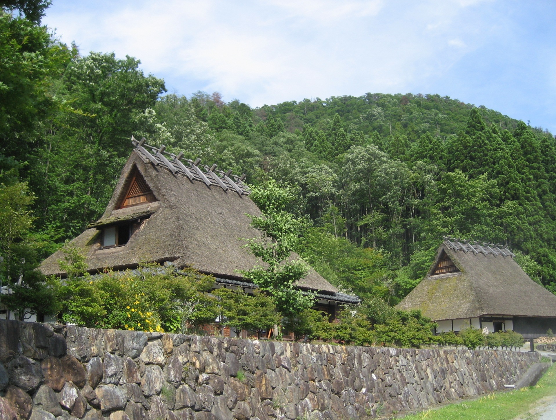 記事掲載 Holidayにて美山の秋のおすすめスポット紹介記事を公開しました！京都 美山ナビ京都 美山ナビ日本の原風景が残る京都・美山