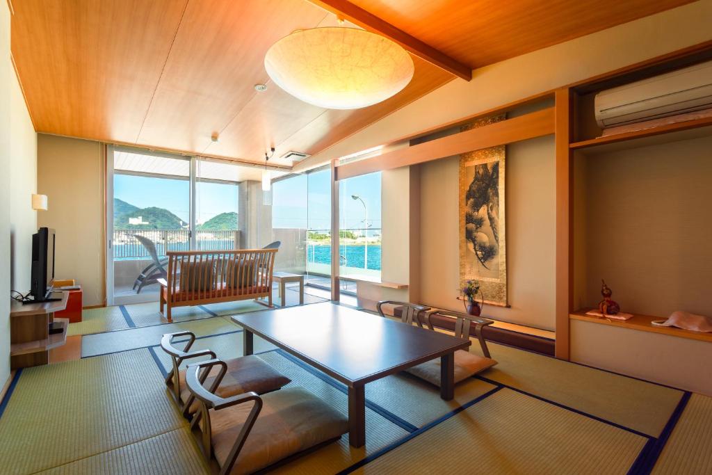 焼津「湊のやど 汀家」 焼津・伊東