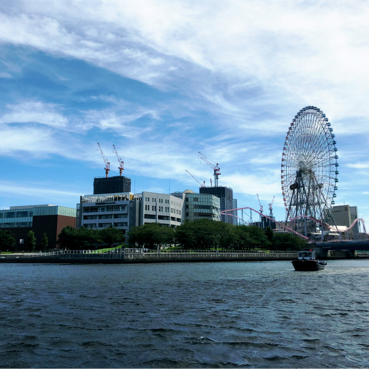 大桟橋からみなとみらいの夜景の無料の写真素材 - ID.2391フリー素材 ぱくたそ